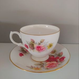 Vintage teacup candles